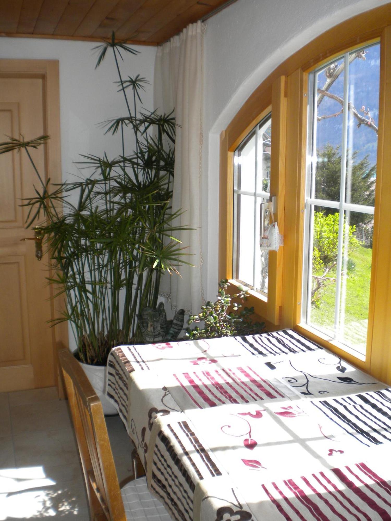 Jobin Brienz Bed & Breakfast เบรียนส์ ภายนอก รูปภาพ